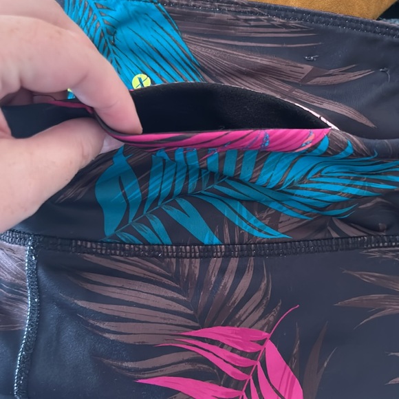 Xersion Workout Pants - Picture 3 of 4